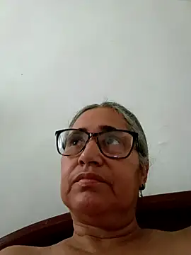 Snapshot of _candi chatting on May 7, 2026, 11:24 am candi online show from May 7, 2026, 11:24 am