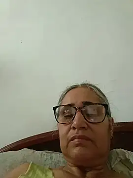 Snapshot of _candi chatting on May 15, 2026, 12:25 pm candi online show from May 15, 2026, 12:25 pm