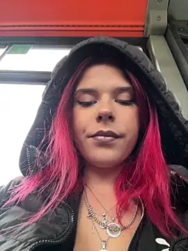 RiriRoseey online show from December 14, 2025, 9:04 am