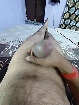 Snapshot of studboy1111 chatting on November 14, 2025, 9:13 am studboy1111 online show from November 14, 2025, 9:13 am