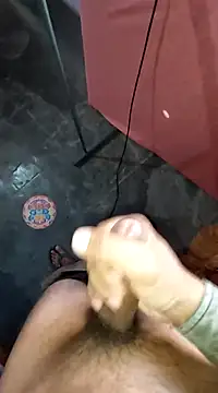 Snapshot of studboy1111 chatting on February 14, 2025, 11:10 am studboy1111 online show from February 14, 2025, 11:10 am