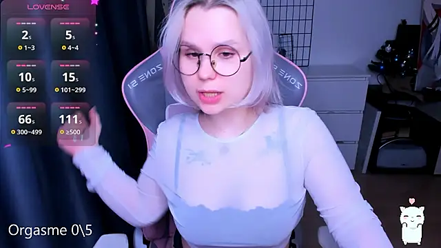 Snapshot of miray_kuriyama123 chatting on March 4, 2026, 6:15 pm miray kuriyama123 online show from March 4, 2026, 6:15 pm