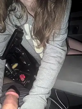 Snapshot of AriellaTaylor chatting on October 20, 2025, 6:26 am AriellaTaylor online show from October 20, 2025, 6:26 am