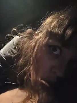 Snapshot of AriellaTaylor chatting on October 28, 2025, 4:35 am AriellaTaylor online show from October 28, 2025, 4:35 am