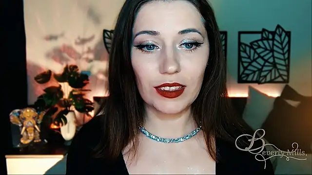 MissBeverlyMills online show from February 5, 2025, 6:26 pm