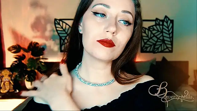 MissBeverlyMills online show from March 22, 2025, 8:48 pm