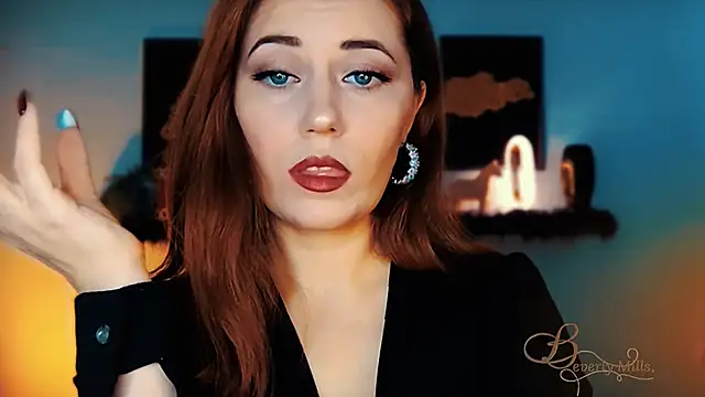 MissBeverlyMills online show from November 30, 2025, 5:30 am