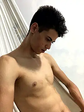 Snapshot of Nathanaelllllllllll chatting on January 17, 2026, 7:39 pm Nathanaelllllllllll online show from January 17, 2026, 7:39 pm