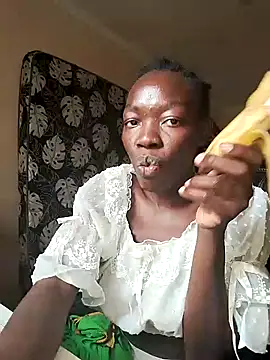 Snapshot of Missspoilmeifyouloveme chatting on January 25, 2025, 8:42 am Missspoilmeifyouloveme online show from January 25, 2025, 8:42 am