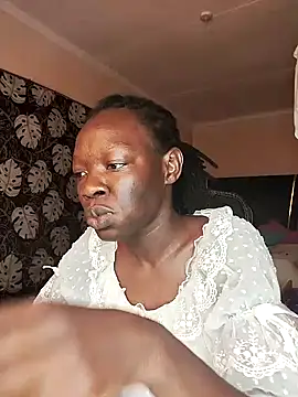 Snapshot of Missspoilmeifyouloveme chatting on January 25, 2025, 5:40 am Missspoilmeifyouloveme online show from January 25, 2025, 5:40 am