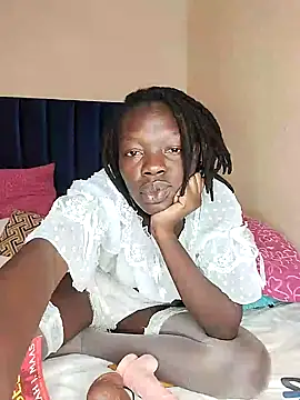 Snapshot of Missspoilmeifyouloveme chatting on February 1, 2025, 4:22 pm Missspoilmeifyouloveme online show from February 1, 2025, 4:22 pm