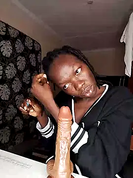 Snapshot of Missspoilmeifyouloveme chatting on January 22, 2025, 9:21 pm Missspoilmeifyouloveme online show from January 22, 2025, 9:21 pm