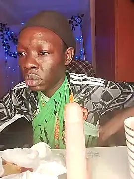 Snapshot of Missspoilmeifyouloveme chatting on February 6, 2025, 5:25 am Missspoilmeifyouloveme online show from February 6, 2025, 5:25 am