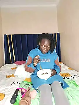 Snapshot of Missspoilmeifyouloveme chatting on February 4, 2025, 8:38 pm Missspoilmeifyouloveme online show from February 4, 2025, 8:38 pm