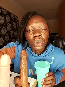 Snapshot of Missspoilmeifyouloveme chatting on January 18, 2025, 12:57 am Missspoilmeifyouloveme online show from January 18, 2025, 12:57 am