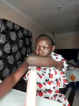 Snapshot of Missspoilmeifyouloveme chatting on January 30, 2025, 11:55 am Missspoilmeifyouloveme online show from January 30, 2025, 11:55 am