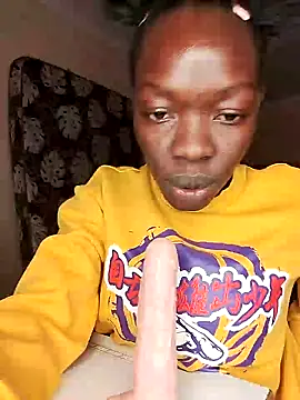 Snapshot of Missspoilmeifyouloveme chatting on January 28, 2025, 1:08 am Missspoilmeifyouloveme online show from January 28, 2025, 1:08 am