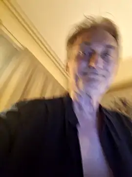 Snapshot of Alain-Bertrand chatting on June 16, 2026, 9:59 pm Alain-Bertrand online show from June 16, 2026, 9:59 pm