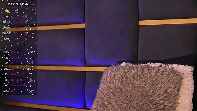 Snapshot of CynthiaWest chatting on March 21, 2025, 4:06 am CynthiaWest online show from March 21, 2025, 4:06 am