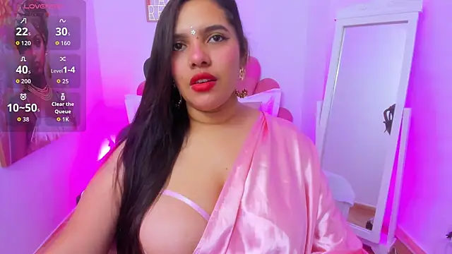 Snapshot of krishaa_ chatting on December 16, 2025, 2:10 pm krishaa online show from December 16, 2025, 2:10 pm