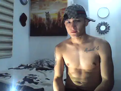 Snapshot of Pharaon_71 chatting on February 12, 2025, 3:51 am Pharaon 71 online show from February 12, 2025, 3:51 am