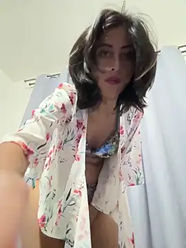 Anahi cake online show from May 1, 2026, 5:34 am