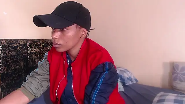 Snapshot of Missthigh chatting on January 11, 2026, 7:10 pm Missthigh online show from January 11, 2026, 7:10 pm