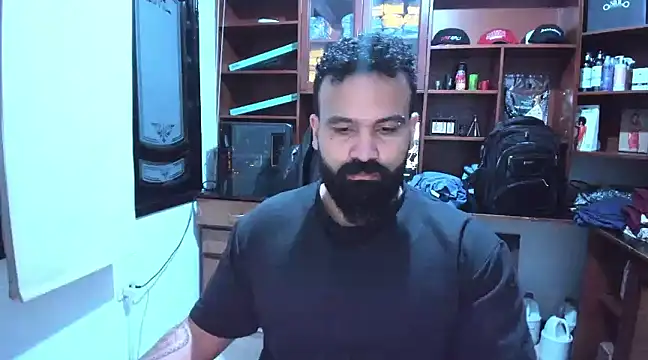 Snapshot of Drako_Argentii chatting on January 23, 2025, 3:26 am Drako Argentii online show from January 23, 2025, 3:26 am