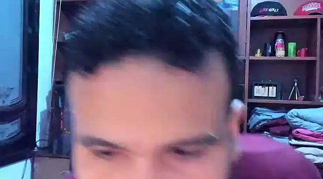 Snapshot of Drako_Argentii chatting on January 26, 2025, 3:27 am Drako Argentii online show from January 26, 2025, 3:27 am