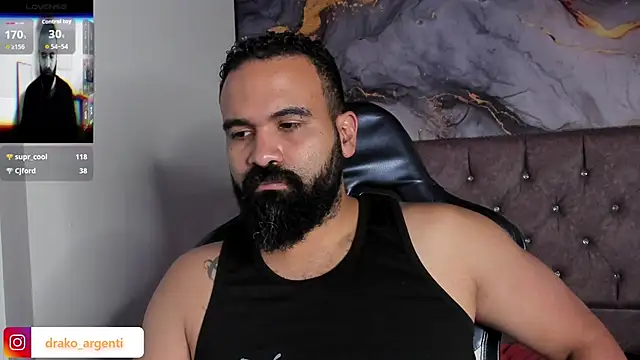 Snapshot of Drako_Argentii chatting on December 14, 2025, 3:17 pm Drako Argentii online show from December 14, 2025, 3:17 pm