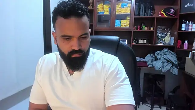 Snapshot of Drako_Argentii chatting on March 4, 2025, 7:30 am Drako Argentii online show from March 4, 2025, 7:30 am