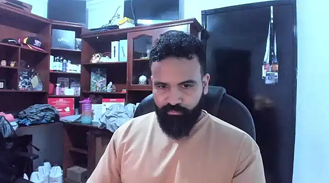 Snapshot of Drako_Argentii chatting on March 16, 2025, 3:04 am Drako Argentii online show from March 16, 2025, 3:04 am