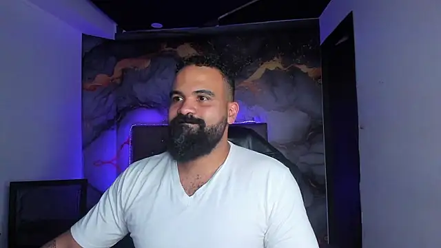 Snapshot of Drako_Argentii chatting on March 16, 2026, 3:25 am Drako Argentii online show from March 16, 2026, 3:25 am