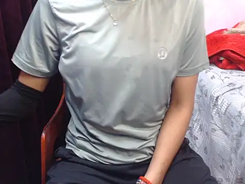 Snapshot of Angel_kiyara chatting on February 7, 2026, 6:49 pm Angel kiyara online show from February 7, 2026, 6:49 pm