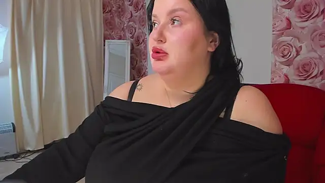 Snapshot of MonaSteele chatting on February 25, 2025, 9:31 am MonaSteele online show from February 25, 2025, 9:31 am