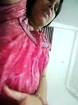 Snapshot of _sonal_sharma chatting on October 13, 2025, 10:28 am sonal sharma online show from October 13, 2025, 10:28 am