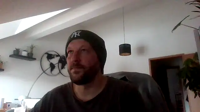 BennyLommy online show from February 13, 2026, 2:17 pm