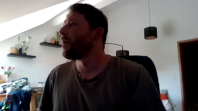 BennyLommy online show from July 16, 2026, 2:03 pm