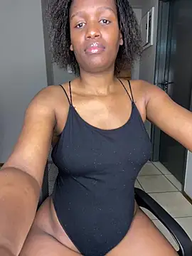 Snapshot of Kinkyy_ chatting on March 30, 2026, 12:17 pm Kinkyy online show from March 30, 2026, 12:17 pm