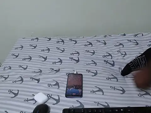 Snapshot of fionabride chatting on November 11, 2025, 9:37 am fionabride online show from November 11, 2025, 9:37 am