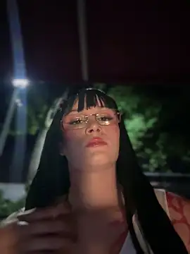 Snapshot of Electra_doll_ chatting on March 1, 2025, 12:50 am Electra doll online show from March 1, 2025, 12:50 am