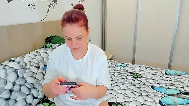 Snapshot of Adelamilfsex chatting on February 11, 2026, 7:25 pm Adelamilfsex online show from February 11, 2026, 7:25 pm