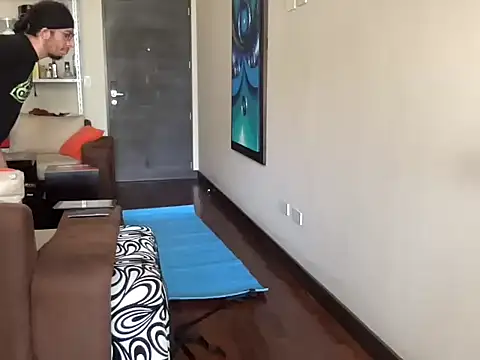 littlelatinhunter online show from February 27, 2026, 12:16 pm