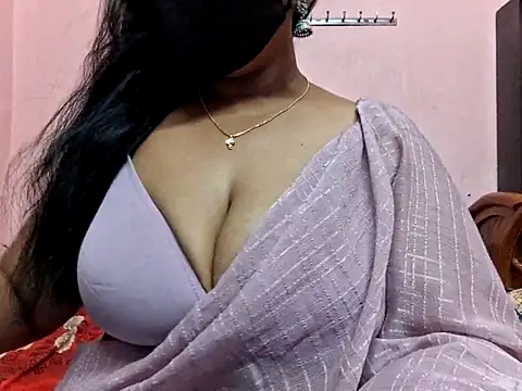 Snapshot of Pallavi-sri chatting on April 12, 2026, 3:48 pm Pallavi-sri online show from April 12, 2026, 3:48 pm