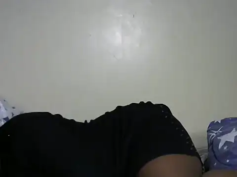 Snapshot of Novah_ chatting on October 23, 2025, 9:02 pm Novah online show from October 23, 2025, 9:02 pm