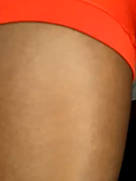 Snapshot of Swit_virgin22 chatting on December 5, 2025, 1:27 am Swit virgin22 online show from December 5, 2025, 1:27 am