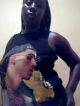 Snapshot of Swit_virgin22 chatting on December 4, 2025, 1:21 pm Swit virgin22 online show from December 4, 2025, 1:21 pm