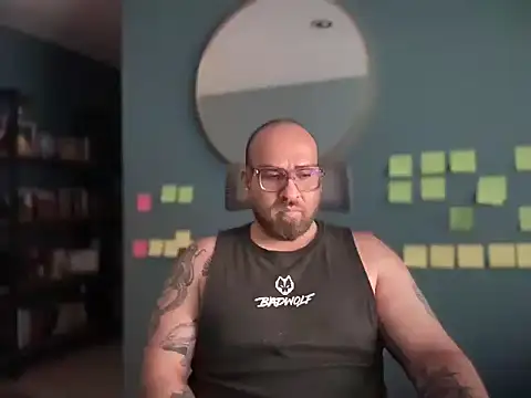 mexa bear online show from November 18, 2025, 7:39 pm