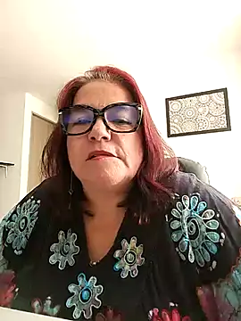 MARIANMILLS   online show from March 17, 2025, 12:57 pm