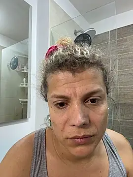 Snapshot of Georgiafox chatting on November 5, 2025, 2:20 pm Georgiafox online show from November 5, 2025, 2:20 pm